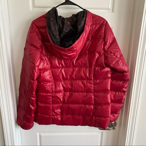 Coach Puffer Jacket  - Picture 6 of 7